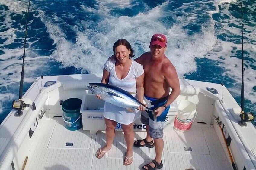 Private Snorkeling or Fishing from Nassau - 31ft Sitting Pretty 5