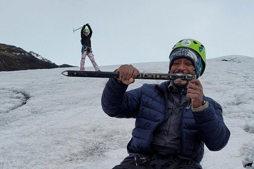 You can play around and make funny illusions on the glacier. 2
