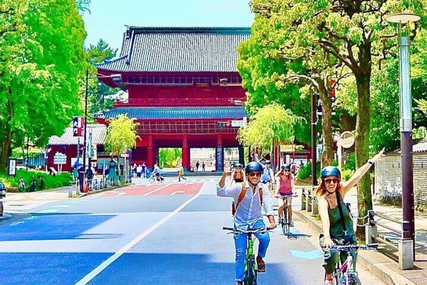 Tokyo Guided Small-Group Biking Tour 2