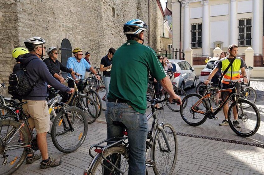 Old Town, start of the tour 3