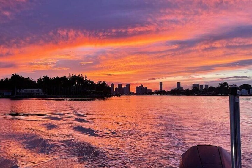 Private Night/Sunset Boat Cruise in Miami 5