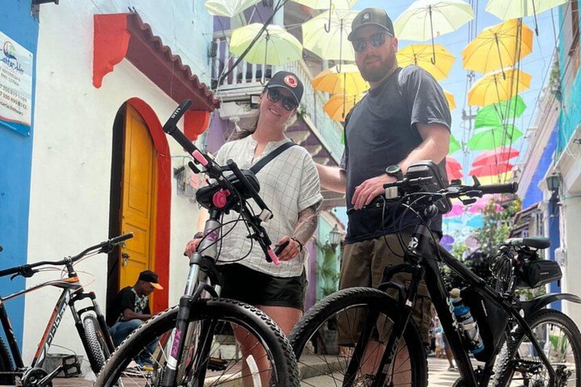 BIKE TOUR and LUNCH at ANTHONY BOURDAIN'S FAVORITE SPOT 5