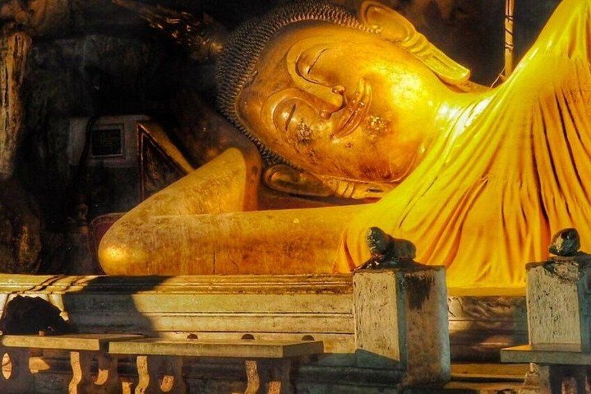 Petchaburi Highlights Khao Luang Cave, Palaces & Temples Group Tour from Hua Hin 2