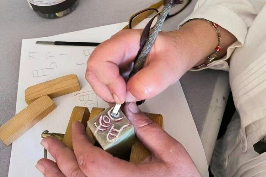 Hangzhou Xiling Seal Carving Experience with Master at Xiling 1