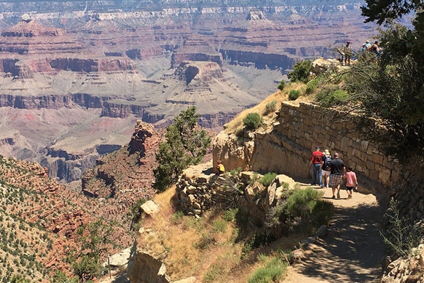 Grand Canyon Full-Day Hiking Tour with Lunch from Sedona/Flagstaff 4