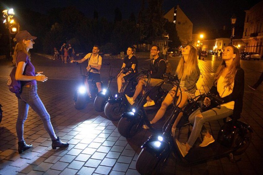 Guided Tours in Budapest on E-Scooter with various routes 3