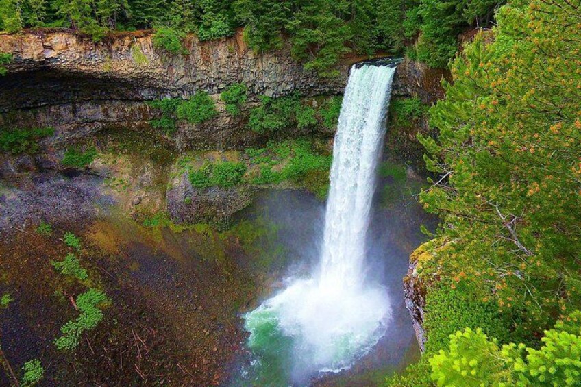 Sea to Sky Highway: a Smartphone Audio Driving Tour 4
