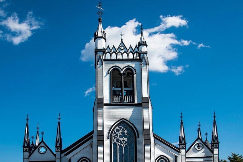Halifax Churches, Gardens & Graveyards: a Smartphone Audio Walking Tour 1