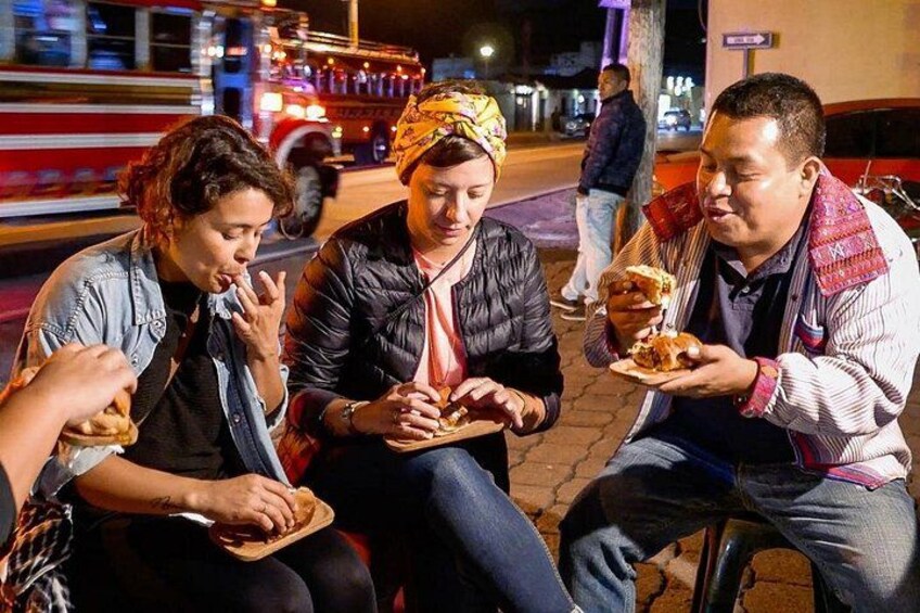 Street Food Evening Tour in Antigua 3