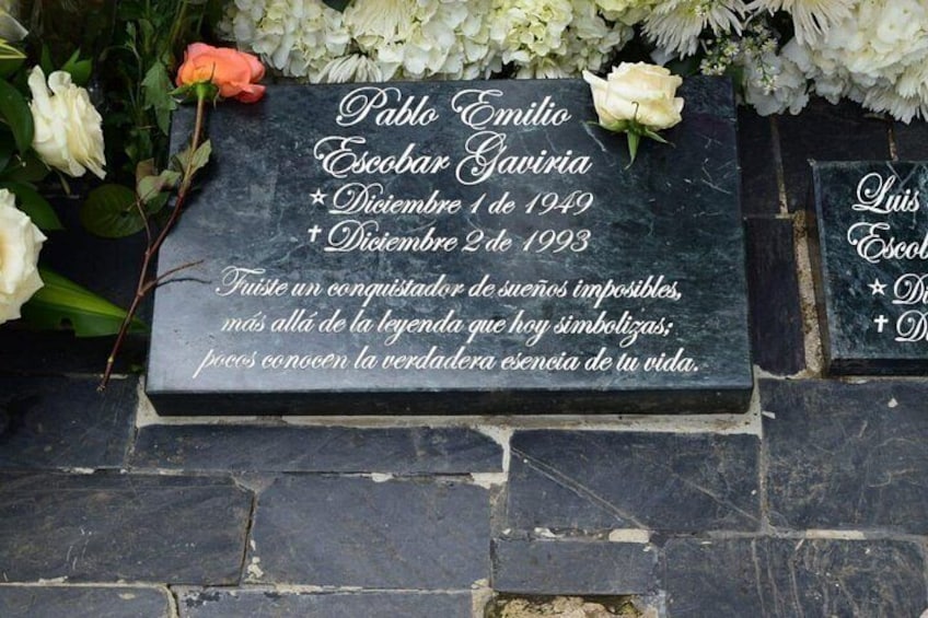 Pablo Escobar Tour Museum History and Beer 3