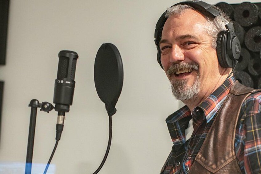 Private Recording Studio Experience in Downtown Nashville 4