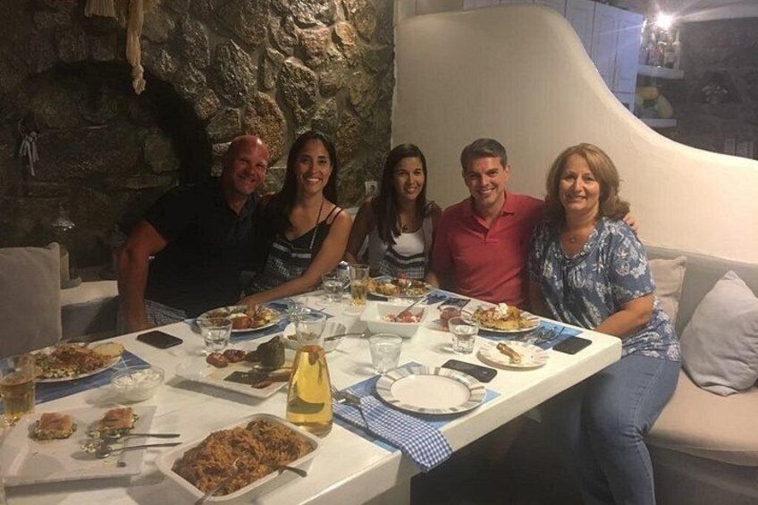 Traditional Lunch or Dinner with Drinks in Mykonos 2