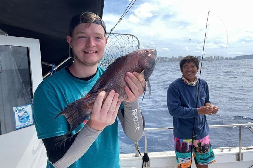 Private Fishing Charter for Family and Friends in Honolulu 3
