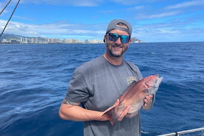 Private Fishing Charter for Family and Friends in Honolulu 3