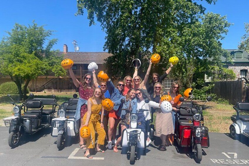 Sonoma Wine Country Electric Trike & Wine Tour - 3 hours 2