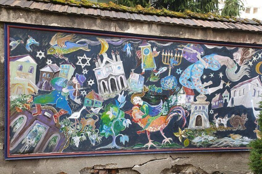 Courtyard at Popper Synagogue 3