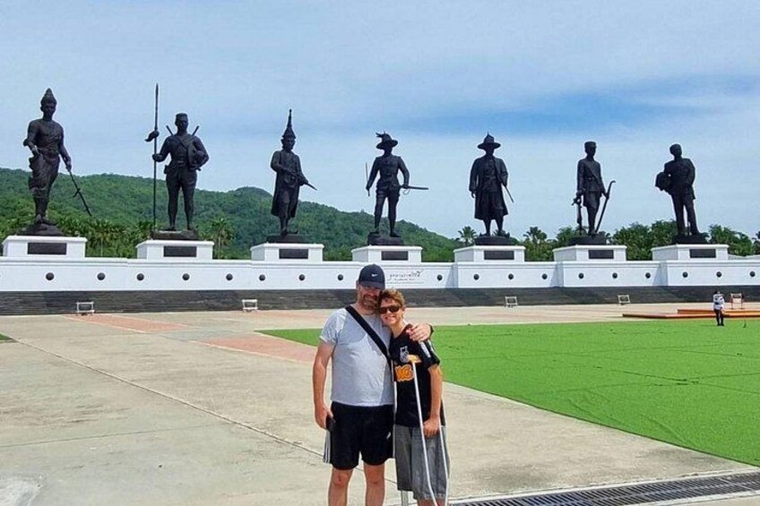 Explore Hua Hin Half-Day Small-Group Tour with Lunch 3