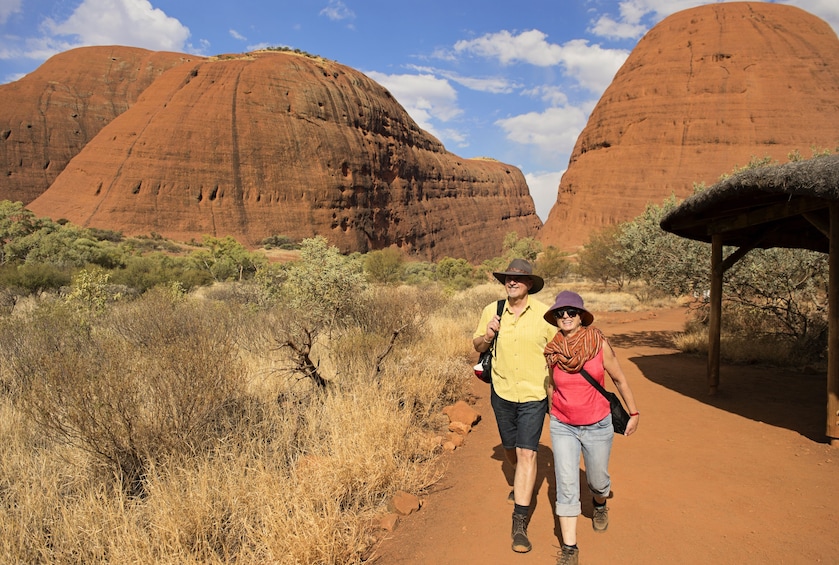 Half-Day Kata Tjuta Sunrise & Valley of the Winds Tour