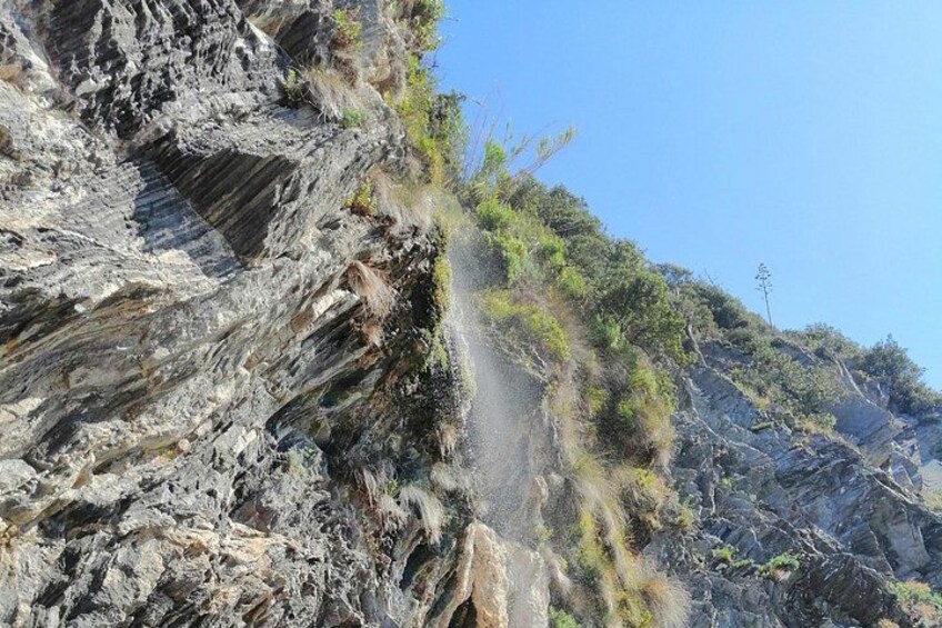 Kayak experience with Carnassa Tour in Cinque Terre + Snorkeling 2