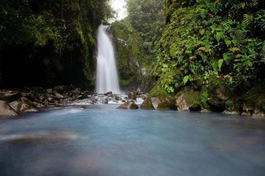 Explore the blue water falls 1