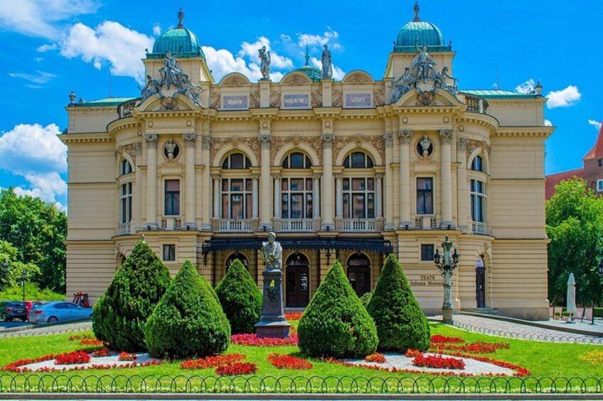 Complete Cracow Bike Tour (small group of maximum 15 people!) 4