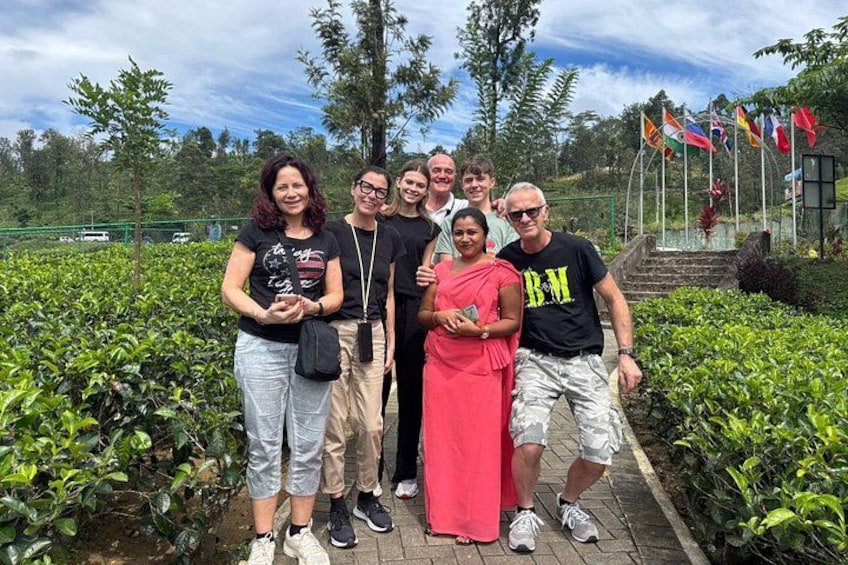 tuk tuk tour kandy to Nuwara eliya day tour from Kandy 4
