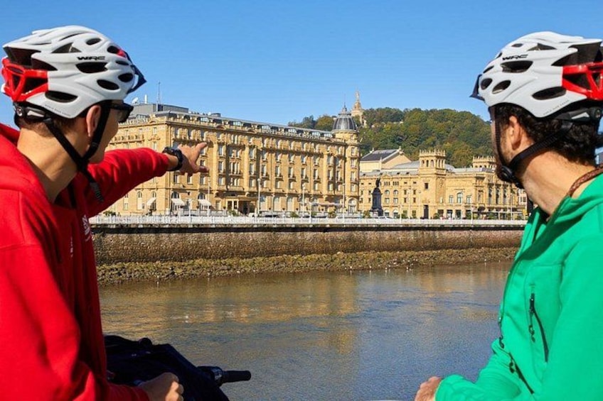 San Sebastian E-bike trour: Basque History and Cultural. 2