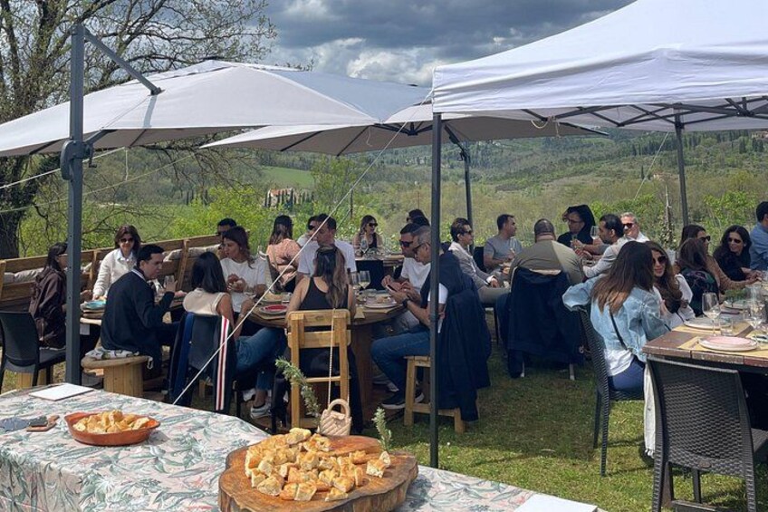 Cooking Class on a Family Farm in Chianti with Lunch 2