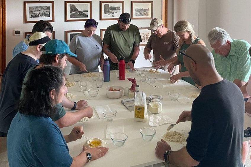 Cooking Class on a Family Farm in Chianti with Lunch 5