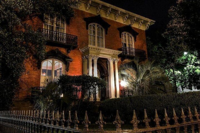 Spirits and Scoundrels Adults Only Savannah Ghost Tour | 10pm 3