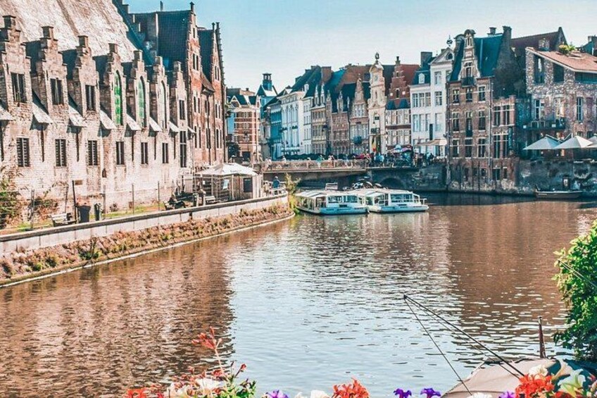 Discover Ghent while playing! Escape game - The alchemist 1