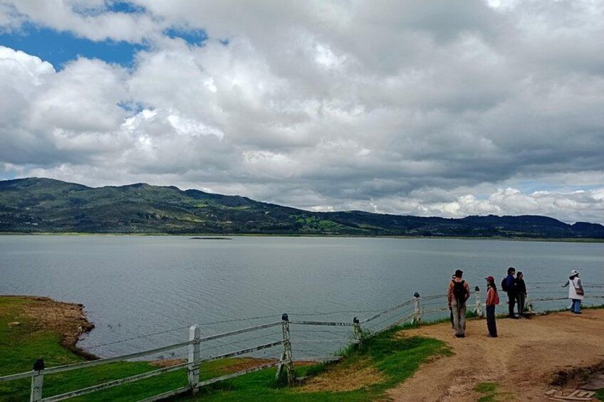 La Casa Loca+Pueblo Guatavita+Reservoir Tomine Private Tour 1