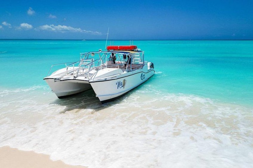 4HR Private Half-day Boat in Gracebay 5
