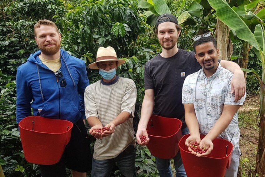 Coffee farm in Guatape and El Peñol on a private tour 3