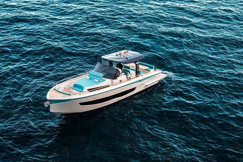 Luxury Boats Positano, Allure 38 4