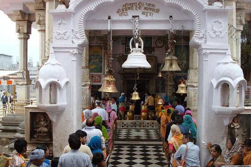 Historical Tour including Unesco Kangra fort & Rock cut temple from Dharamshala 5