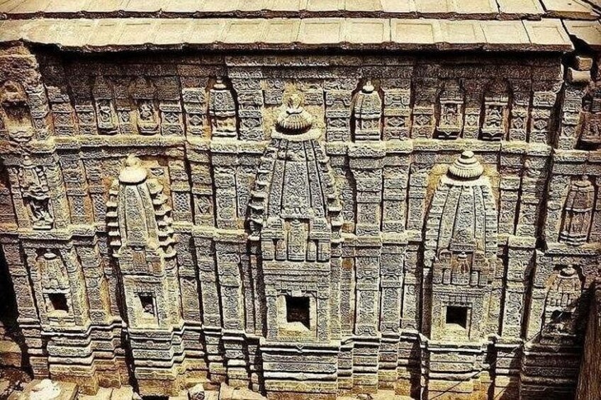 Historical Tour including Unesco Kangra fort & Rock cut temple from Dharamshala 2