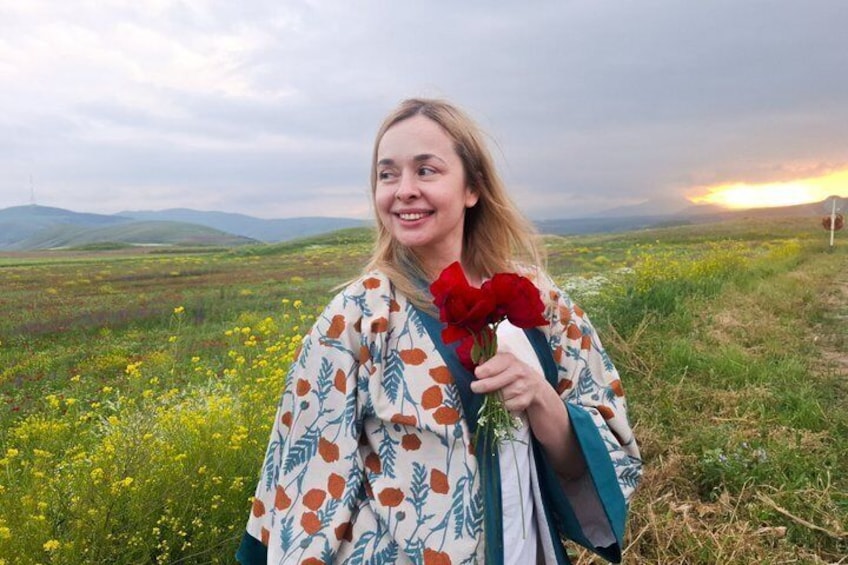 Private tour to Hin Areni winery, Tatev monastery & ropeway, Khndzoresk caves 4