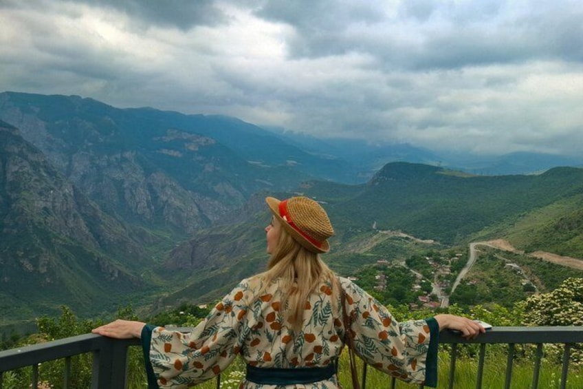 Private tour to Hin Areni winery, Tatev monastery & ropeway, Khndzoresk caves 2