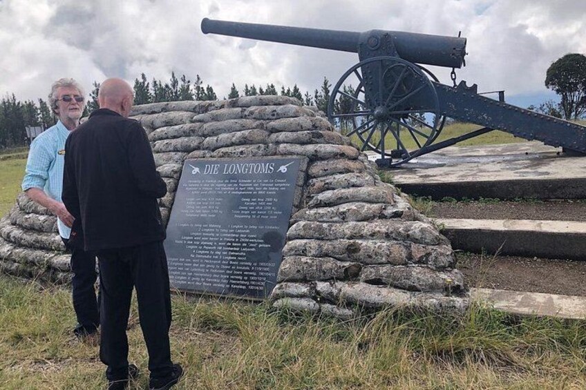 Kurt, German., Patrick Irish cast a critical eye at the Le Creuset French Cannons used by the Dutch Boers against the British in Africa It gave its name to the Long Tom Mountain Pass. 1
