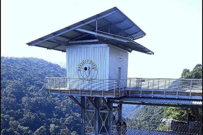 The Graskop Gorge lift takes you in to the green lush forest. 2