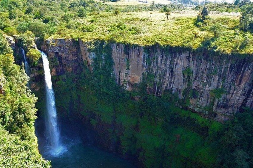Mac Mac Falls named after the Scottish gold prospectors 4
