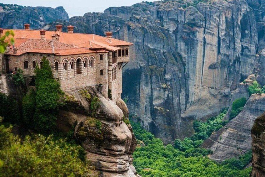 Meteora Experience: Private Day Trip from Thessaloniki 1