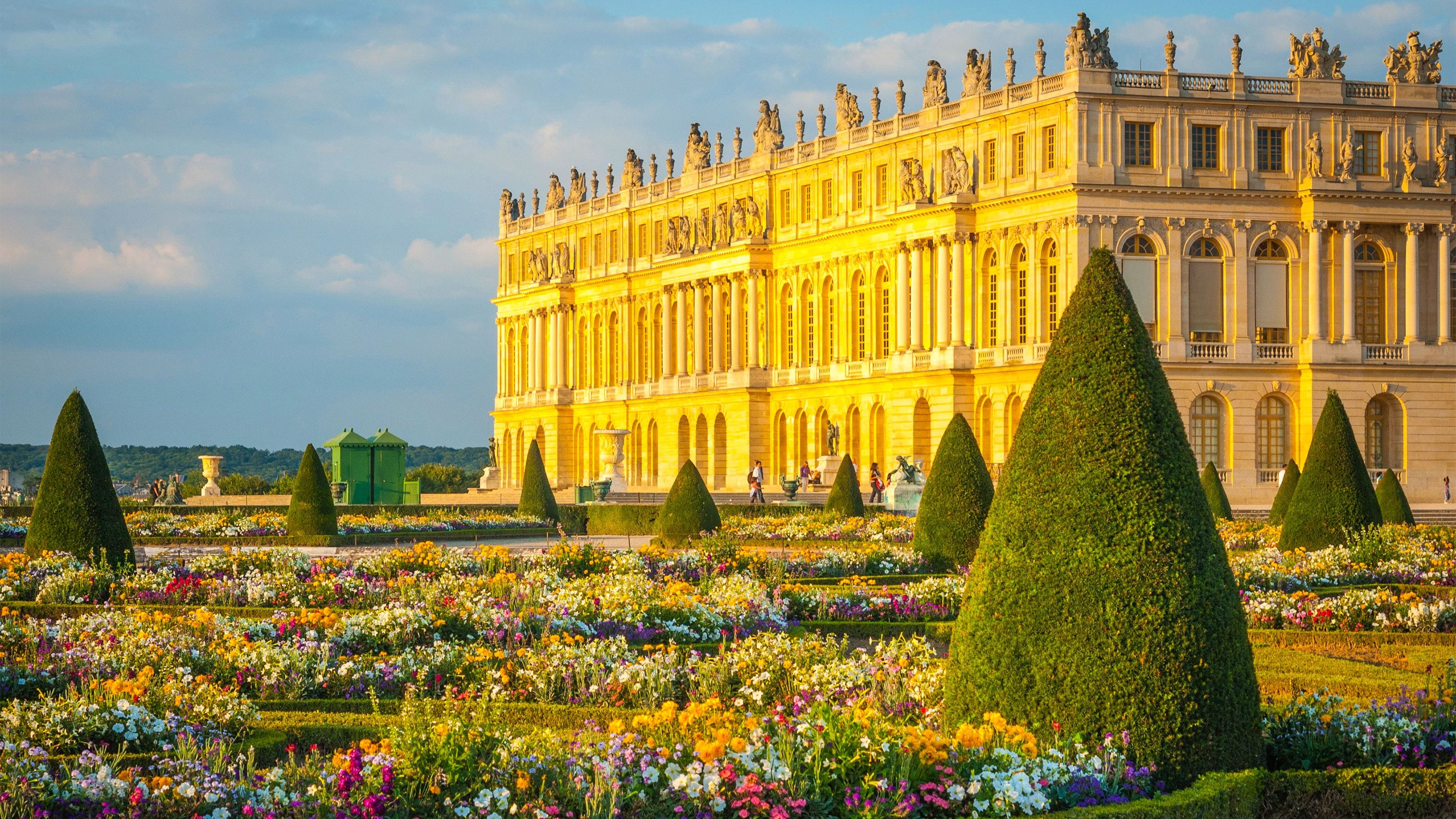 Skip-the-Line Versailles and the Louvre Combo Guided Tour