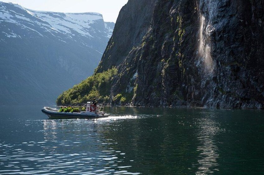Geiranger: RIB Fjordsafari Geirangefjord 2