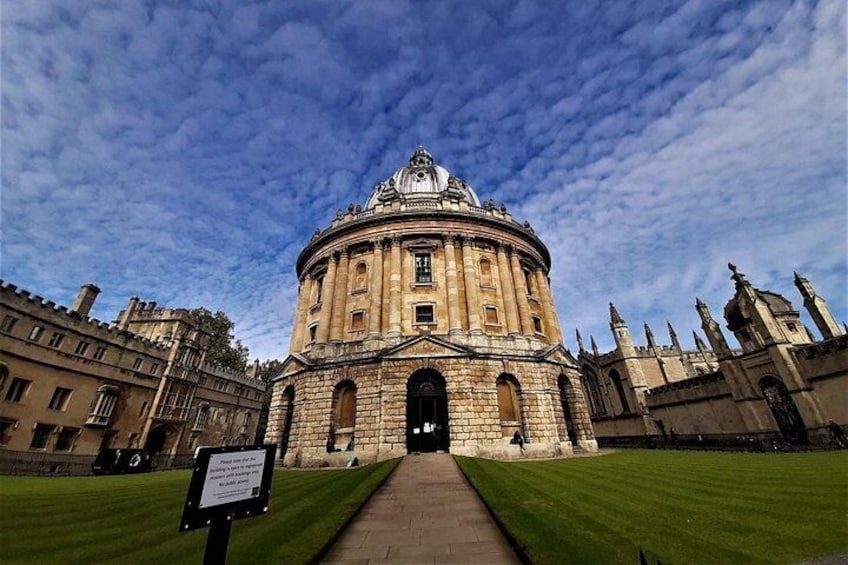 90 Minute Classic Walking Tour of Oxford 2