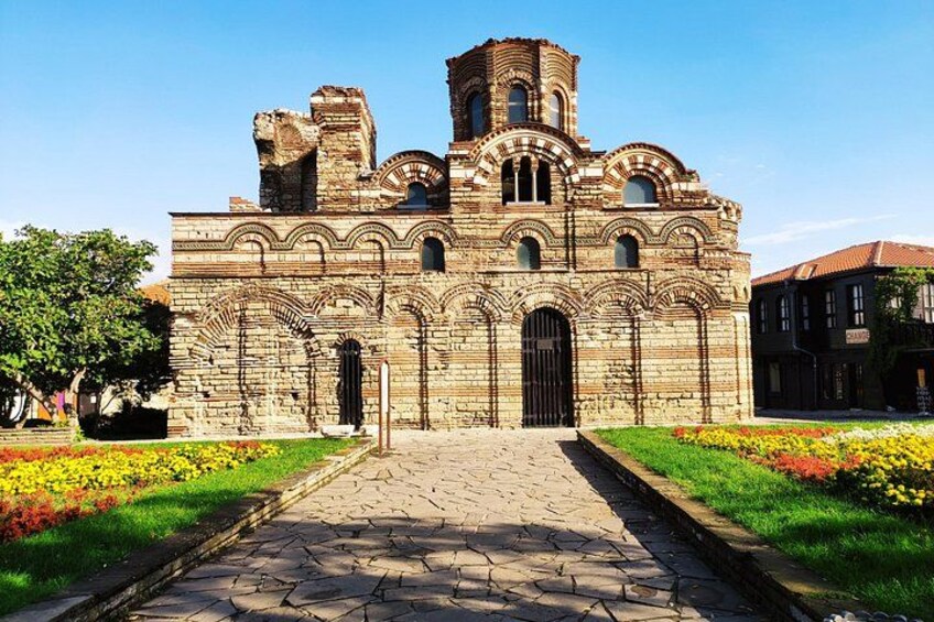 Guided Nessebar Sightseeing Tour with Pick Up 2