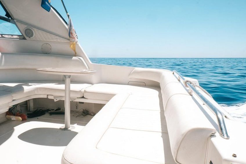 On Tales Luxury Yacht 4