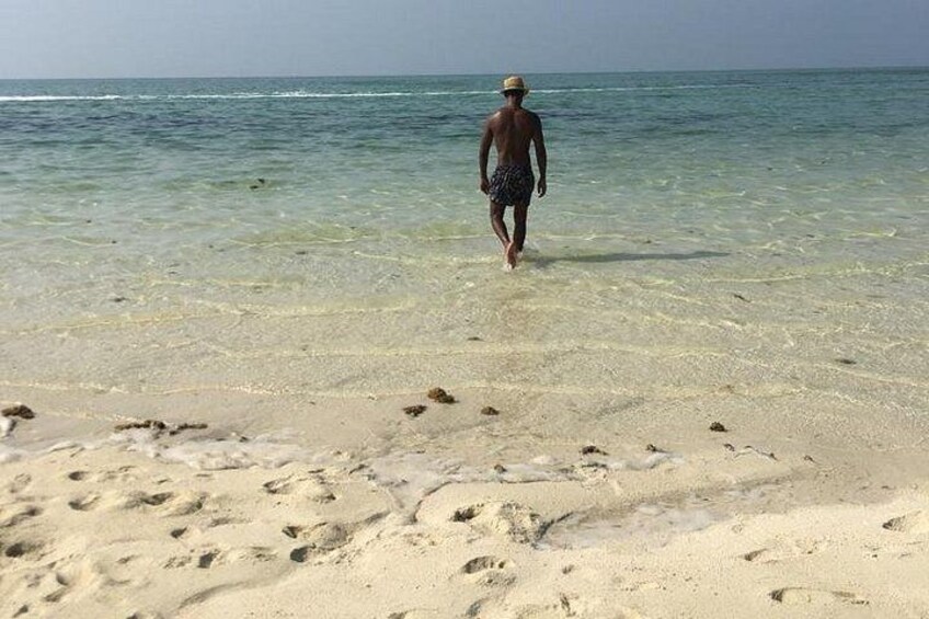 Ultimate Private Jarada Island Escape Tour 3