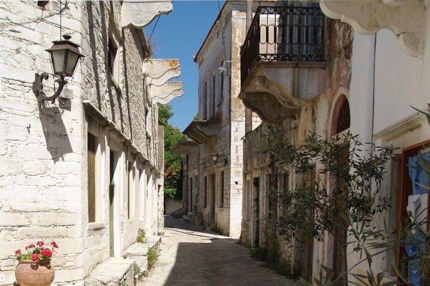 Half-Day Tour of Naxos Island (up to 7 pax) 5